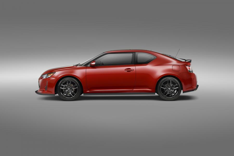  Scion tC Release Series 10.0 2016 года  (фото 3 из 4)